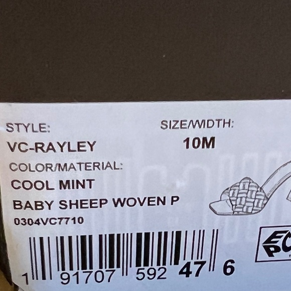 New Vince Camuto Rayley Heels, Leather in color Cool Mint - Picture 5 of 5